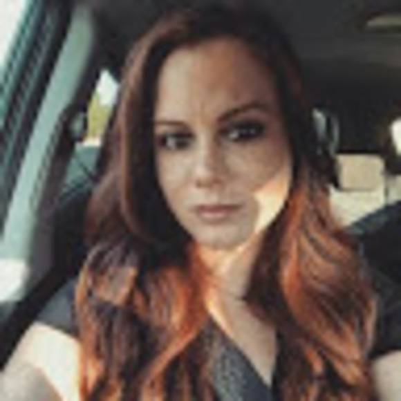 Meet your Posher, Amy - Picture 1 of 1